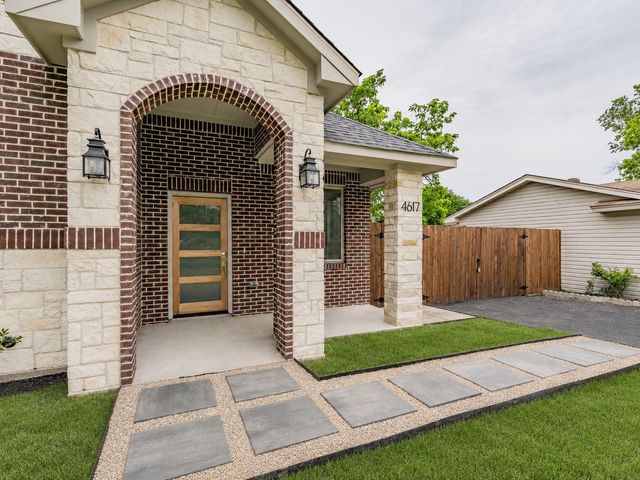 4617 Merida Avenue, Fort Worth, TX 76115