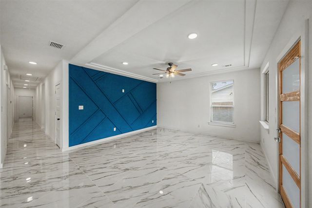 4617 Merida Avenue, Fort Worth, TX 76115