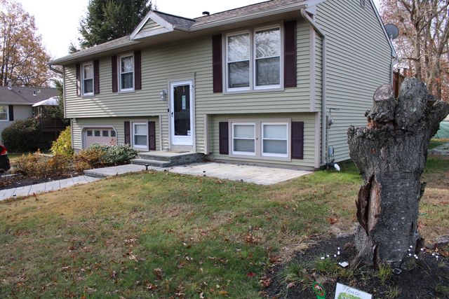 58 Carriage Drive, Naugatuck, CT 06770