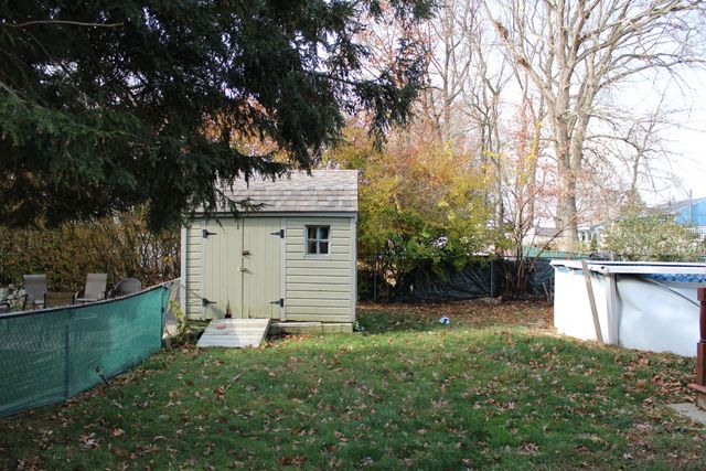 58 Carriage Drive, Naugatuck, CT 06770