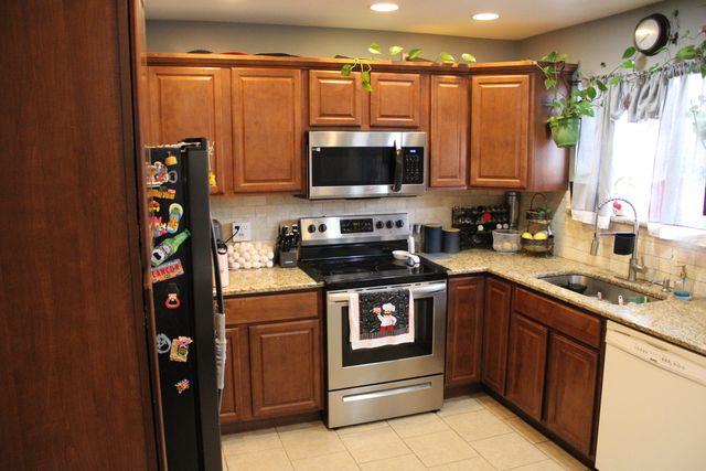 58 Carriage Drive, Naugatuck, CT 06770