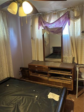 1807 Jenny Lind St, Mckeesport, PA 15132