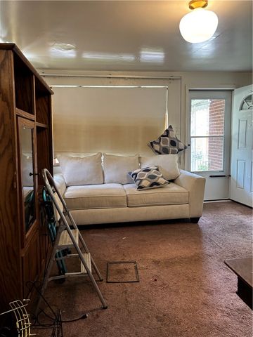 1807 Jenny Lind St, Mckeesport, PA 15132
