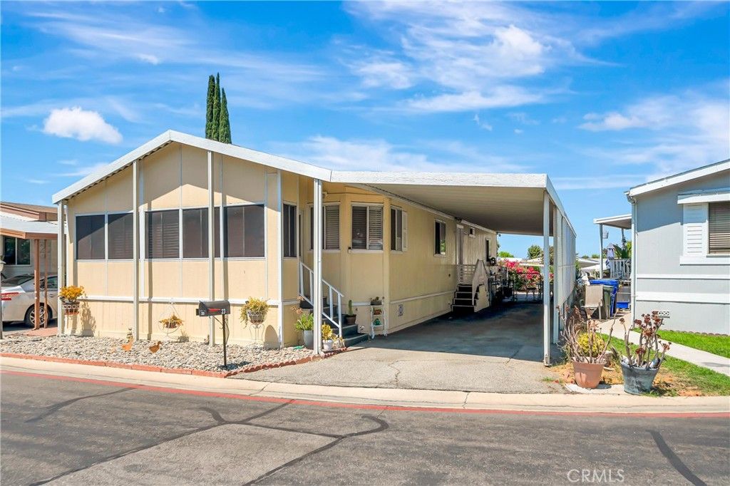Image 1 of property listing at 27361 Sierra 23, Canyon Country, CA 91351