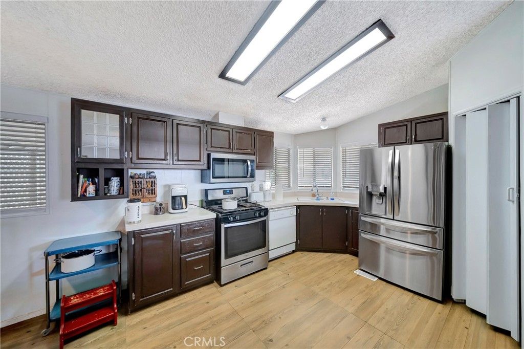 Image 17 of property listing at 27361 Sierra 23, Canyon Country, CA 91351