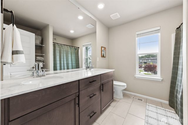 18603 128th Street E, Bonney Lake, WA 98391