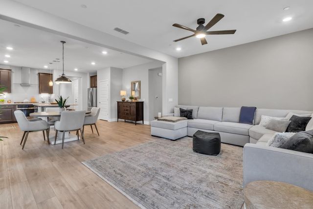 9067 Pomeroy Ln, El Dorado Hills, CA 95762