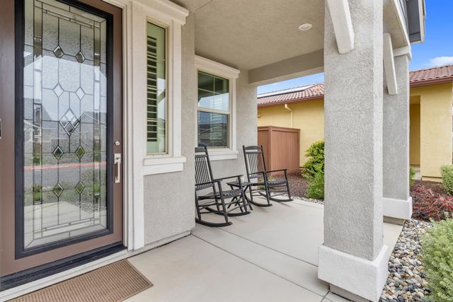 9067 Pomeroy Ln, El Dorado Hills, CA 95762
