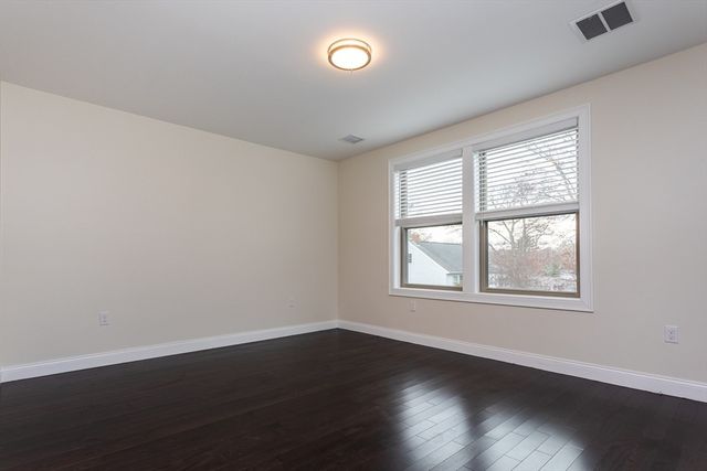 478 Fulton Street 478, Medford, MA 02155