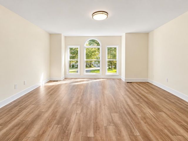 322 Indian Summer Lane, Boiling Springs, SC 29316