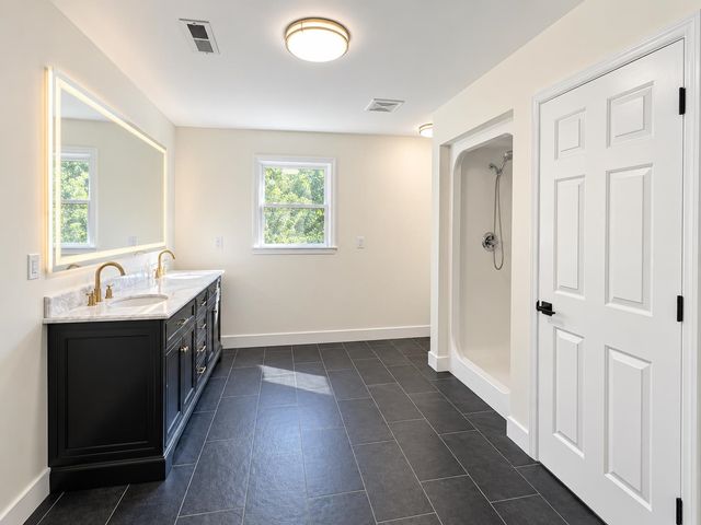 322 Indian Summer Lane, Boiling Springs, SC 29316