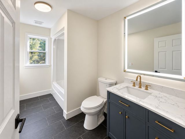 322 Indian Summer Lane, Boiling Springs, SC 29316