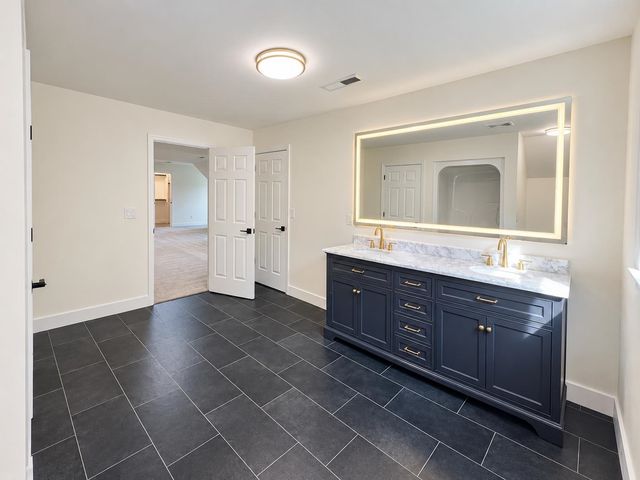 322 Indian Summer Lane, Boiling Springs, SC 29316