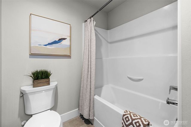 12229 SE 251st Place, Kent, WA 98030