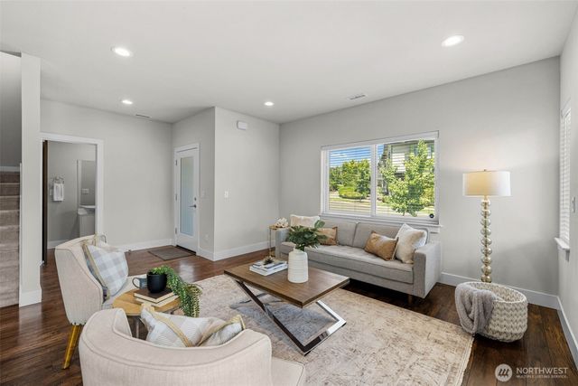 12229 SE 251st Place, Kent, WA 98030