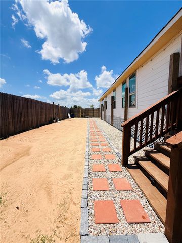 2315 Road 5732, Cleveland, TX 77327