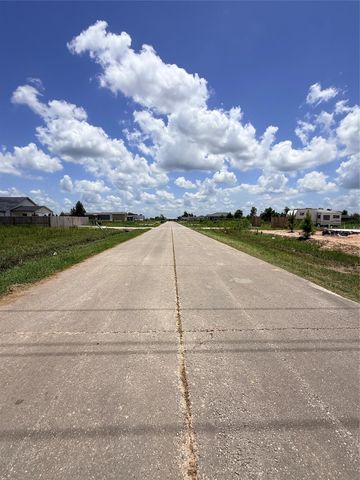 2315 Road 5732, Cleveland, TX 77327