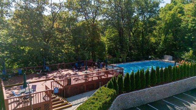 356 Central Park Avenue E10, Scarsdale, NY 10583
