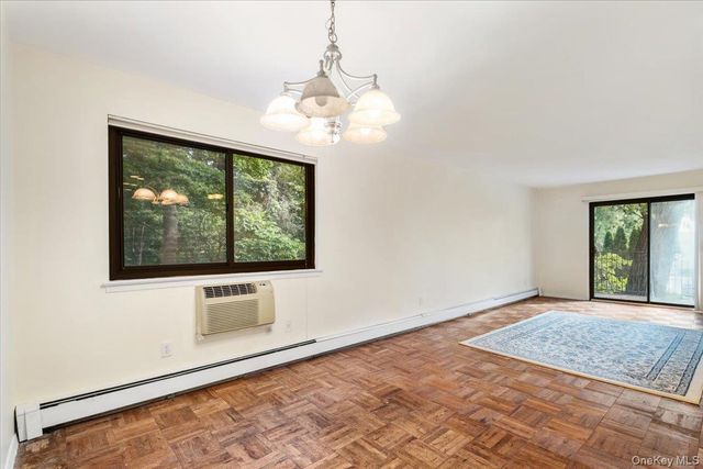 356 Central Park Avenue E10, Scarsdale, NY 10583