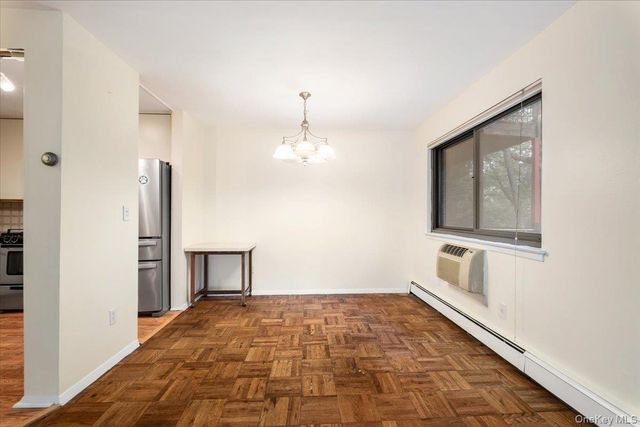 356 Central Park Avenue E10, Scarsdale, NY 10583