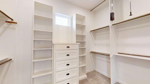 2405 Vineyard Drive, Granbury, TX 76048