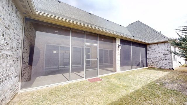 2405 Vineyard Drive, Granbury, TX 76048