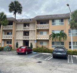 7430 Miami Lakes Dr E210, Miami Lakes, FL 33014