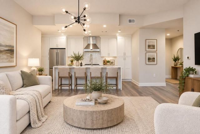 270 17th Street NW 3904, Atlanta, GA 30308