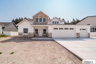 617 Boxwood Drive, Idaho Falls, ID 83402