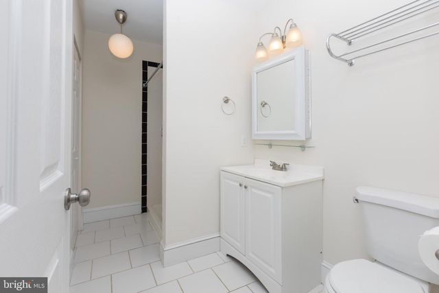 3659 CHESTNUT AVE, Baltimore, MD 21211