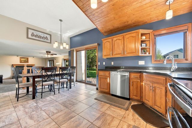 490 Hawthorn Road, Lino Lakes, MN 55014