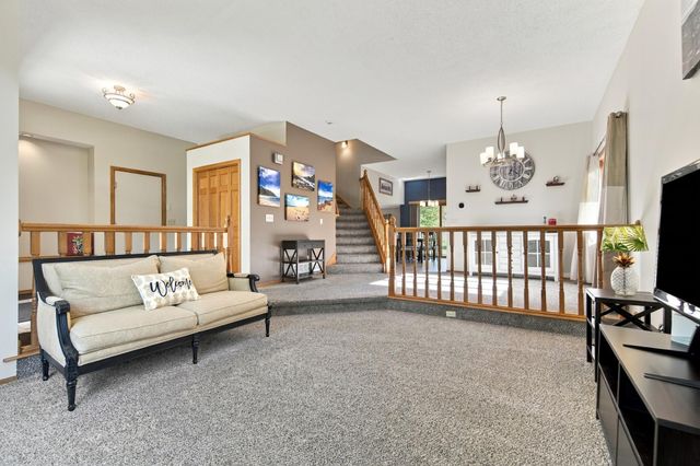 490 Hawthorn Road, Lino Lakes, MN 55014