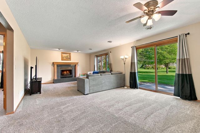 490 Hawthorn Road, Lino Lakes, MN 55014