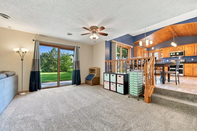 490 Hawthorn Road, Lino Lakes, MN 55014