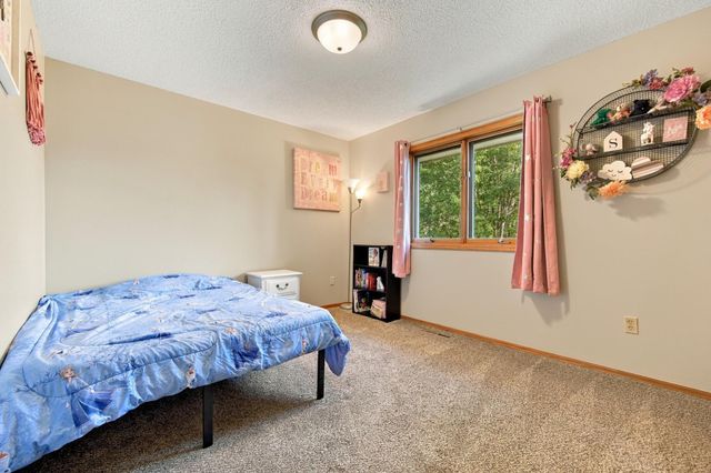 490 Hawthorn Road, Lino Lakes, MN 55014