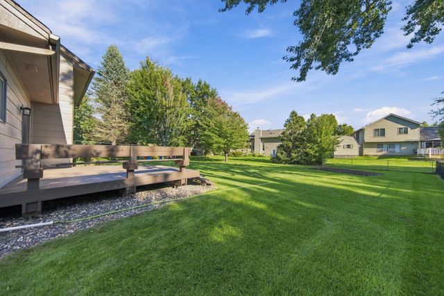 490 Hawthorn Road, Lino Lakes, MN 55014