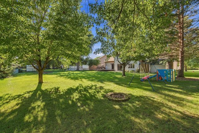 490 Hawthorn Road, Lino Lakes, MN 55014