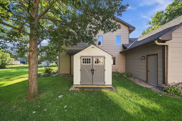 490 Hawthorn Road, Lino Lakes, MN 55014