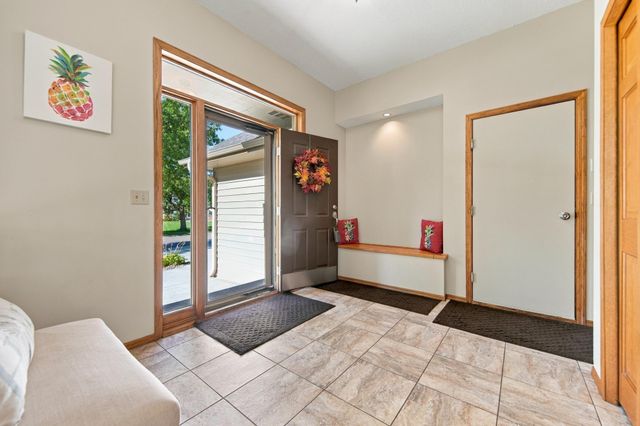 490 Hawthorn Road, Lino Lakes, MN 55014