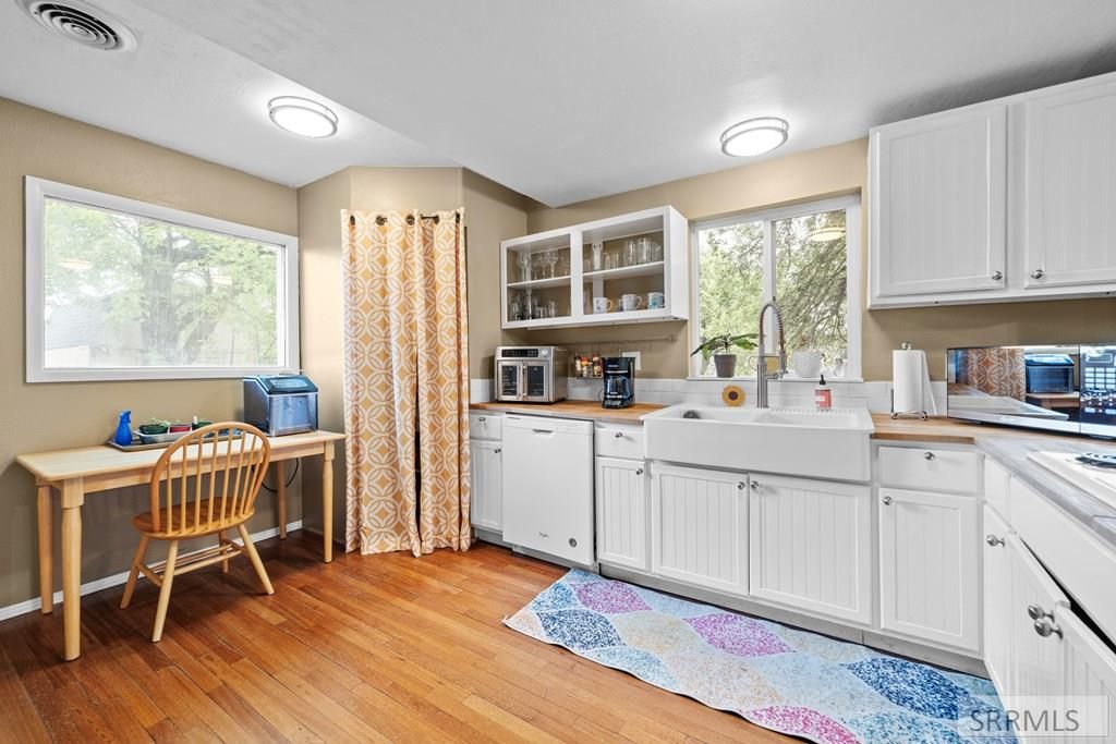 Image 14 of property listing at 448 N 1st W, Ririe, ID 83443