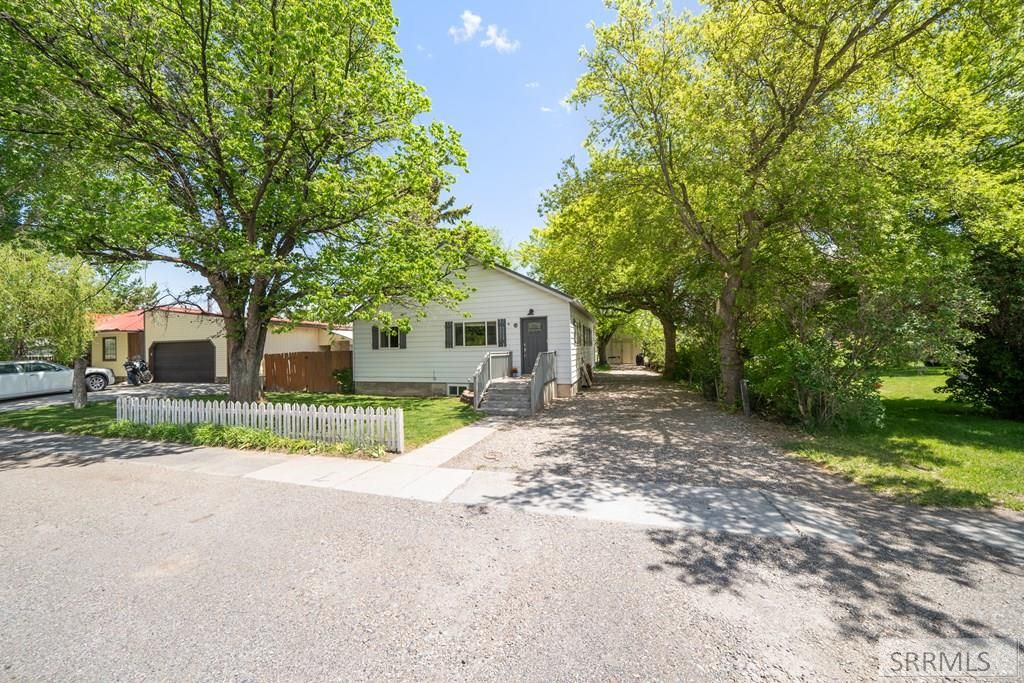 Image 39 of property listing at 448 N 1st W, Ririe, ID 83443