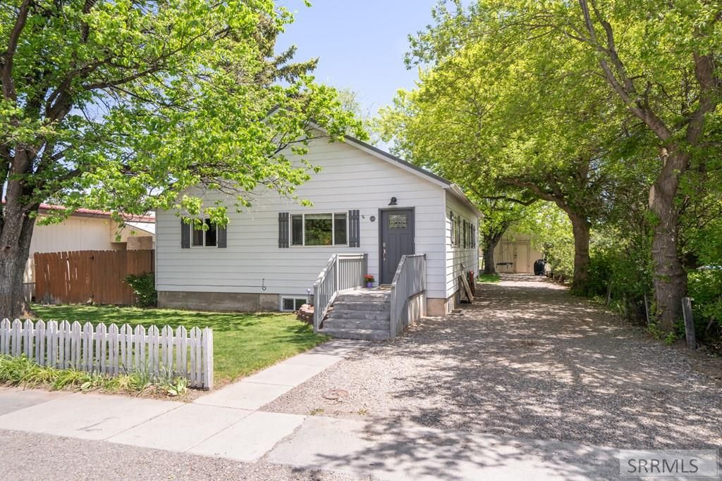 Image 40 of property listing at 448 N 1st W, Ririe, ID 83443