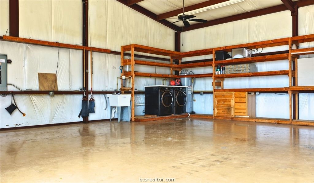 405 North Johnston Street, Caldwell, TX 77836 — photo 5