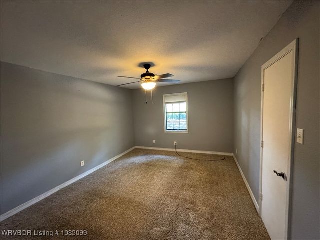 104 Free Ferry, Roland, OK 74954