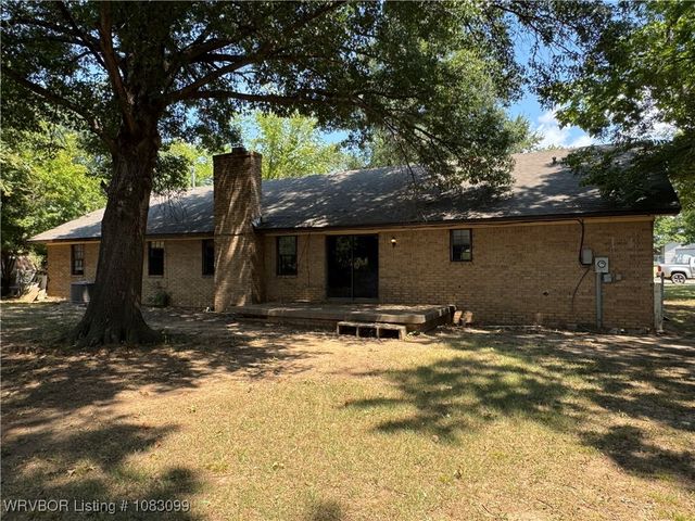 104 Free Ferry, Roland, OK 74954