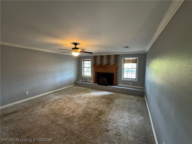 104 Free Ferry, Roland, OK 74954