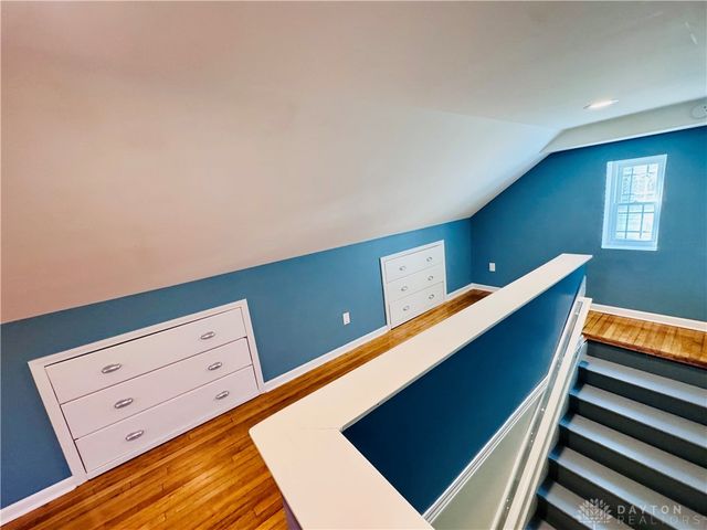 2725 Shroyer Road, Oakwood, OH 45419