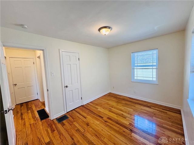 2725 Shroyer Road, Oakwood, OH 45419