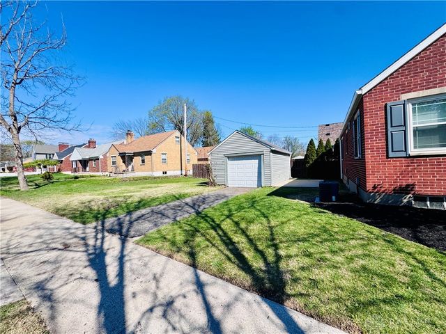 2725 Shroyer Road, Oakwood, OH 45419