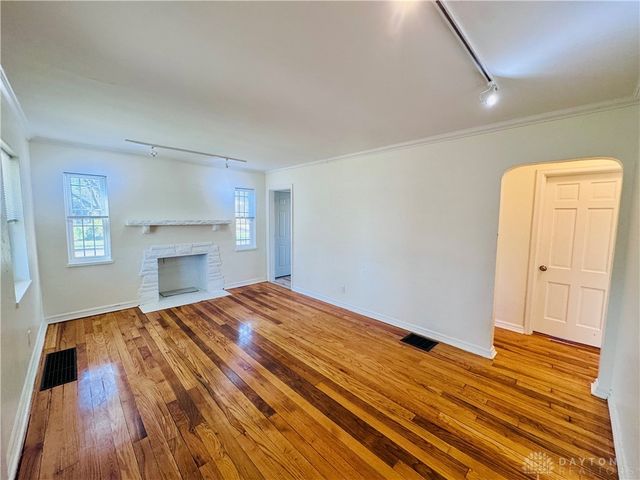 2725 Shroyer Road, Oakwood, OH 45419